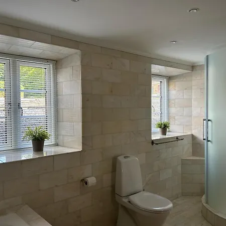 300m2 Entire House With 3 Bedrooms Tistrup